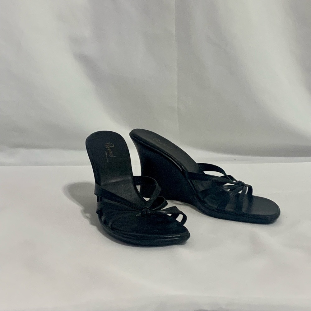 Women’s Black Sz 9 Preview International Knotted Sandal Slip on 4” Heel